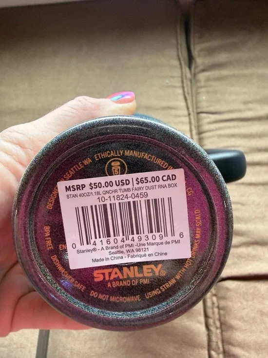 Stanley Iridescent Rainbow Glitter Travel Tumbler with Handle - Picture 2 of 5